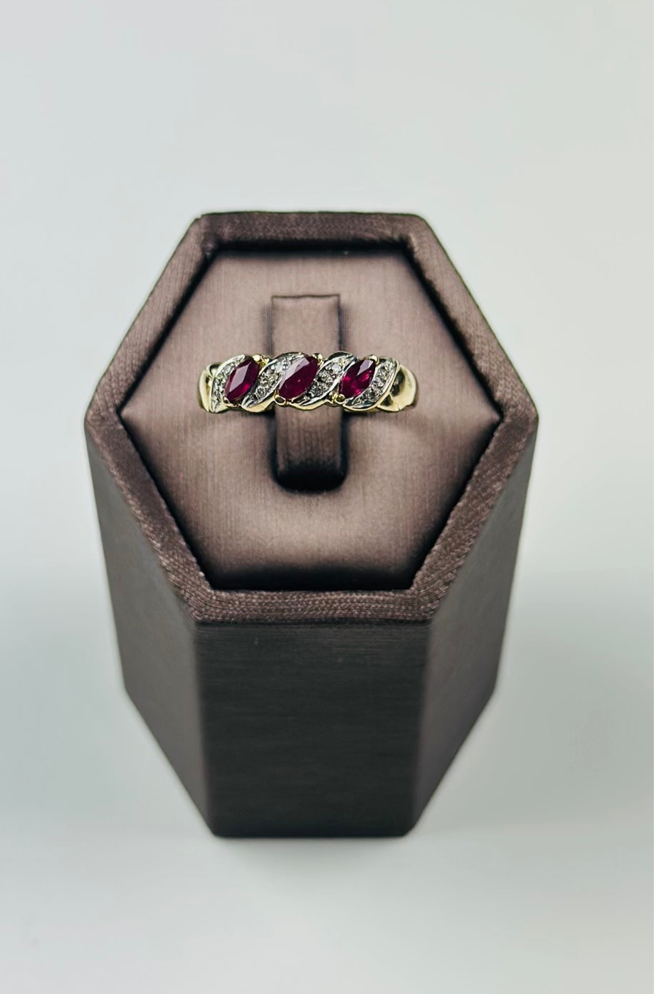 Ruby Diamond Ring , Natural Burma Ruby Ring , Vintage Yellow Gold