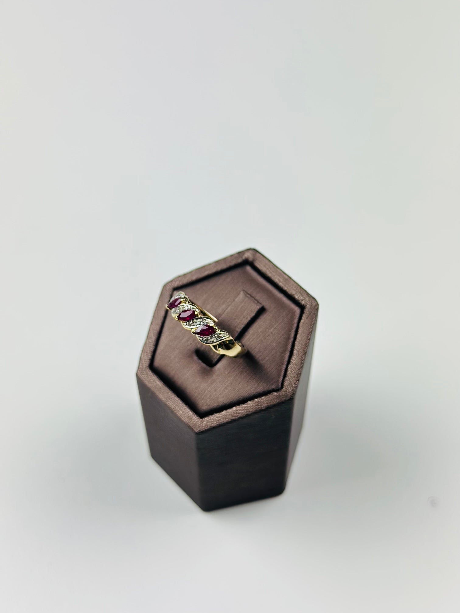 Ruby Diamond Ring , Natural Burma Ruby Ring , Vintage Yellow Gold