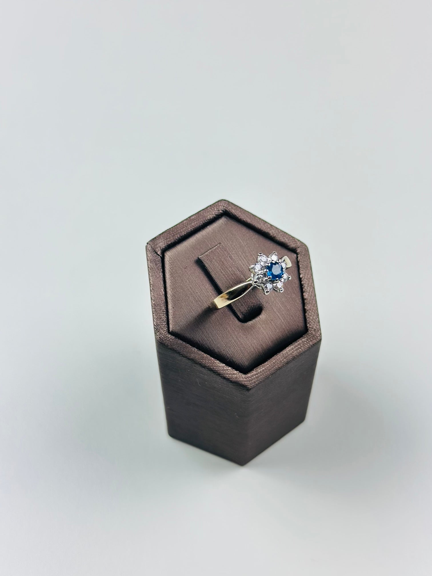 9ct Yellow gold Blue Topaz ring , hallmarked and size 7